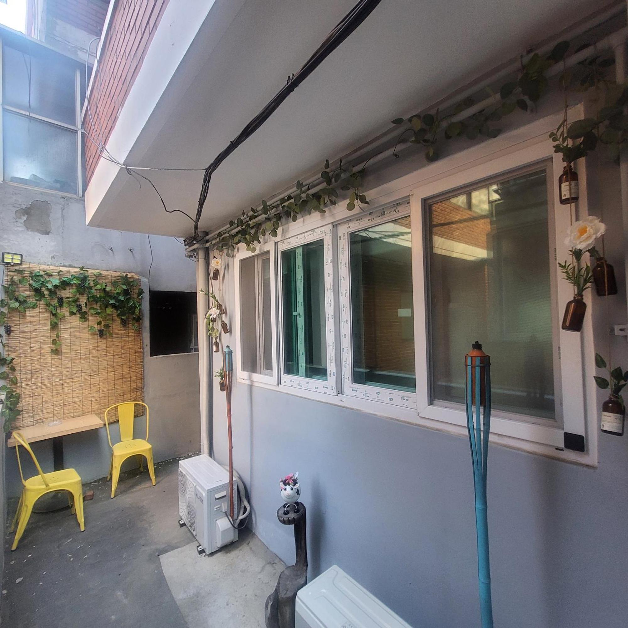 Newly Renovated 2 Bedroom Apartment #7 ソウル特別市 エクステリア 写真